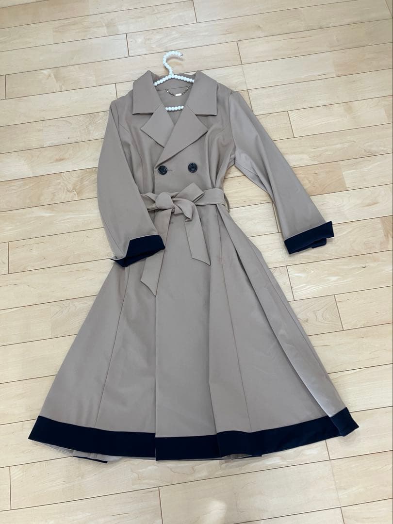 【完売品】【JENNE 】オードリーフレアトレンチコート M