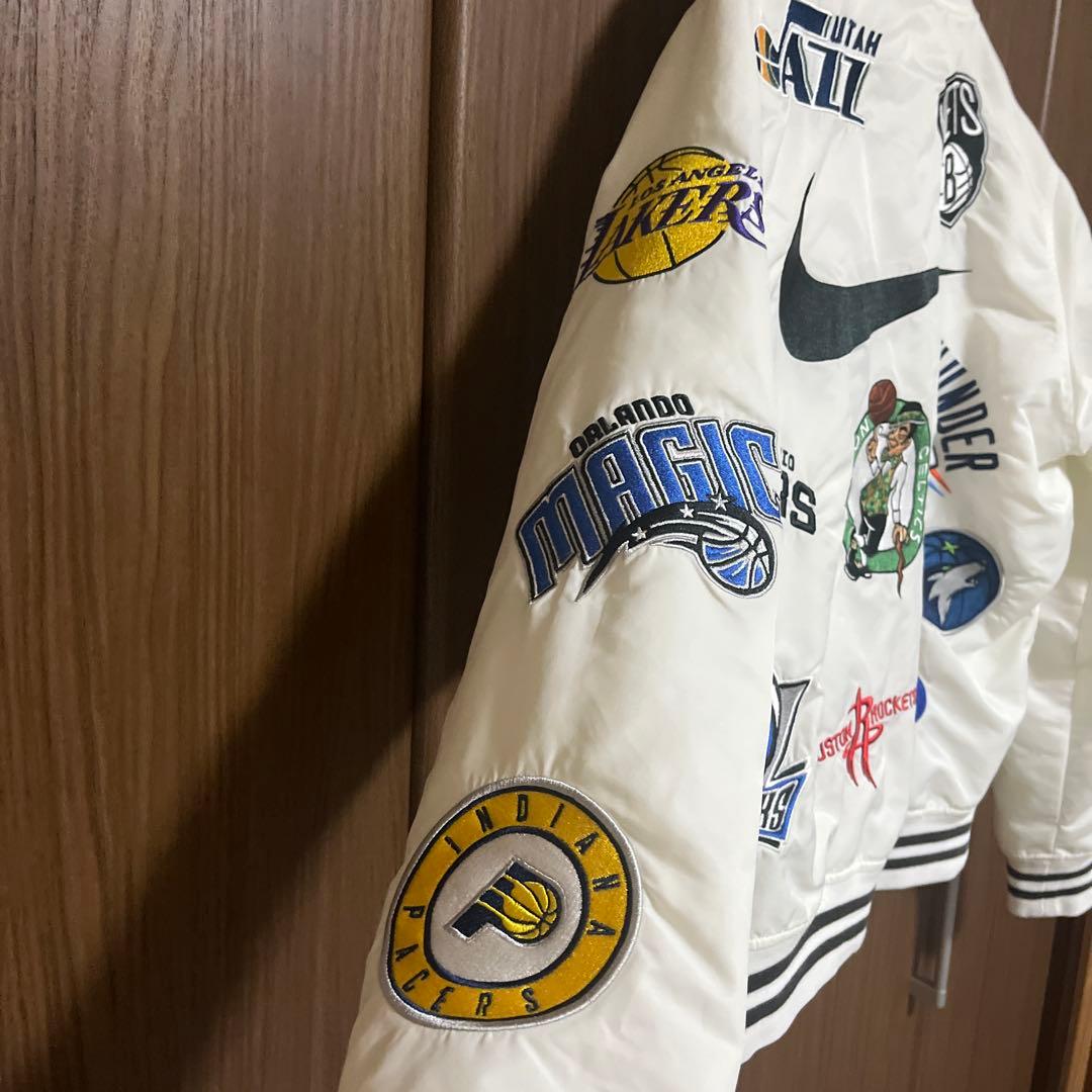 Nike NBA supreme スタジャン 美品 M 白 ホワイト