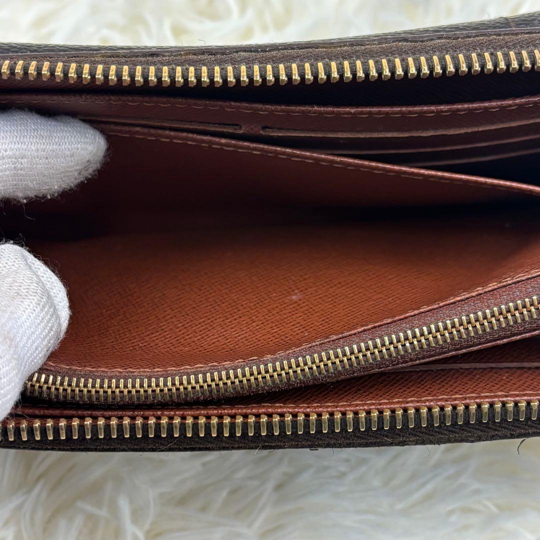 ルイヴィトン モノグラム ポルトフォイユアストリッド M61781 長財布