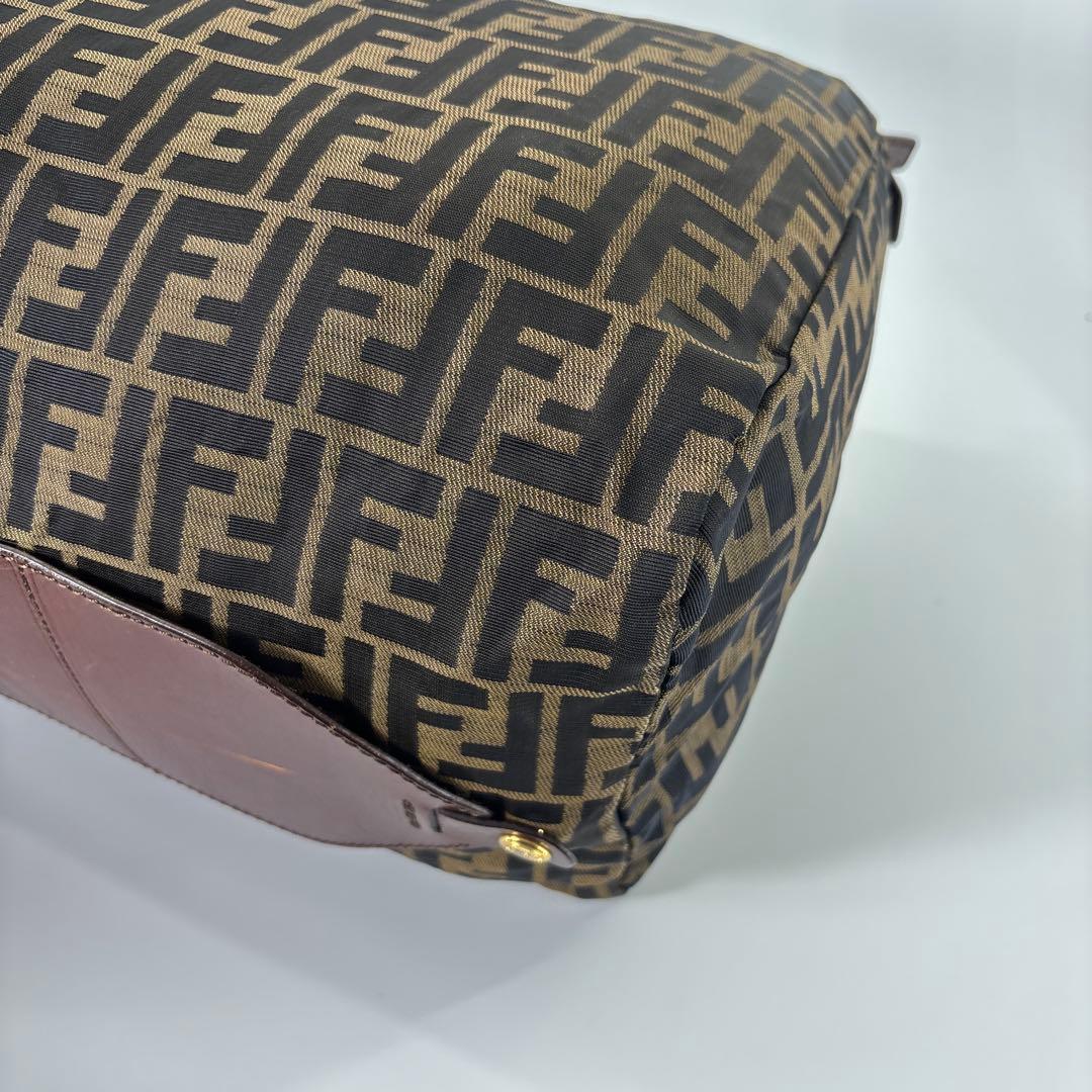 極美品 フェンディ ズッカ FFロゴ ボストンバッグ トートバッグ ハンドバッグ