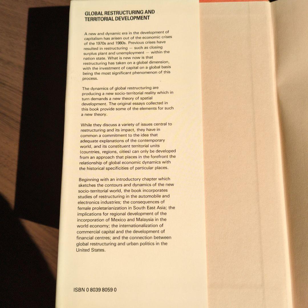 洋書 GLOBAL RESTRUCTURING AND TERRITORIAL DEV