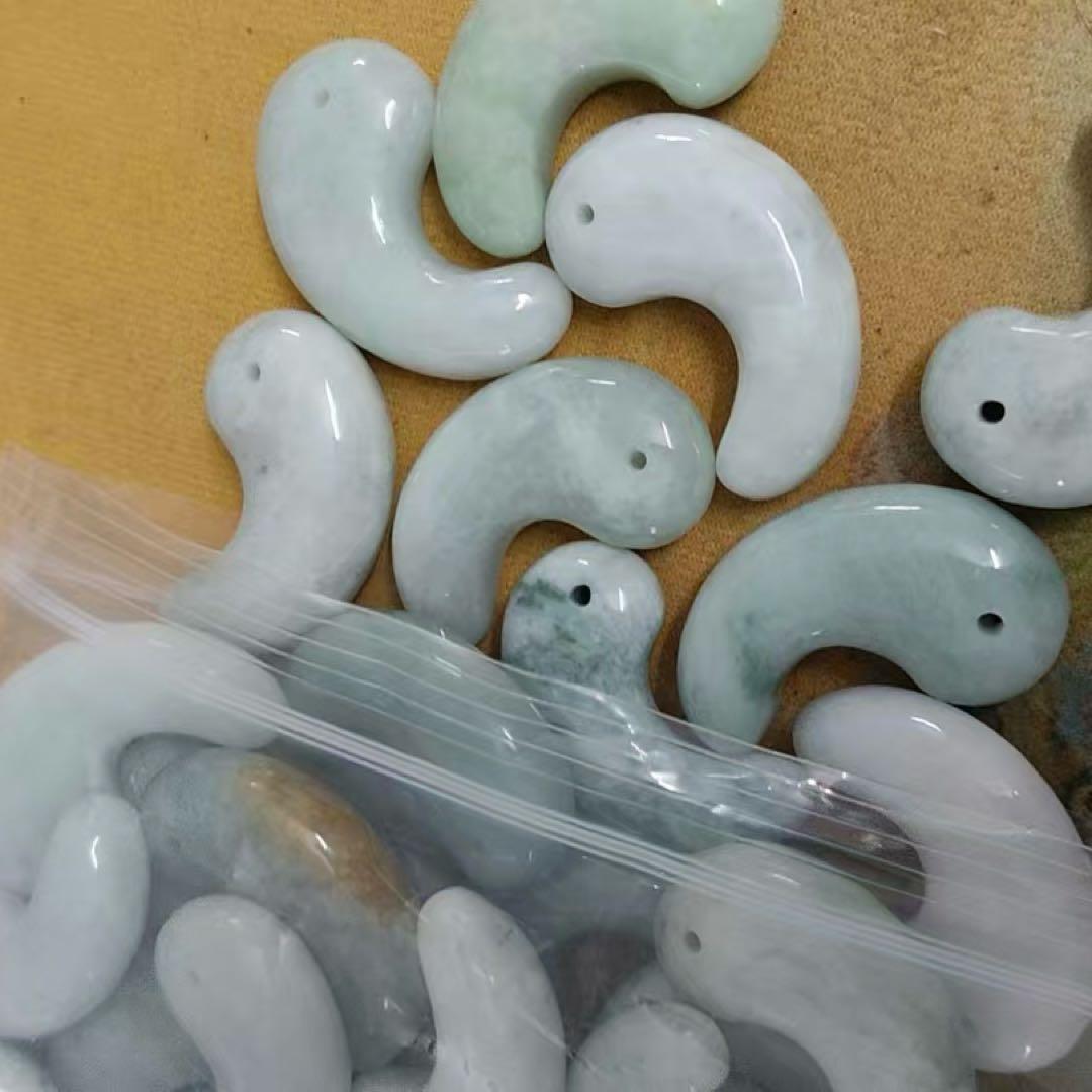 【オーダー品】勾玉2種類　青瑪瑙と翡翠