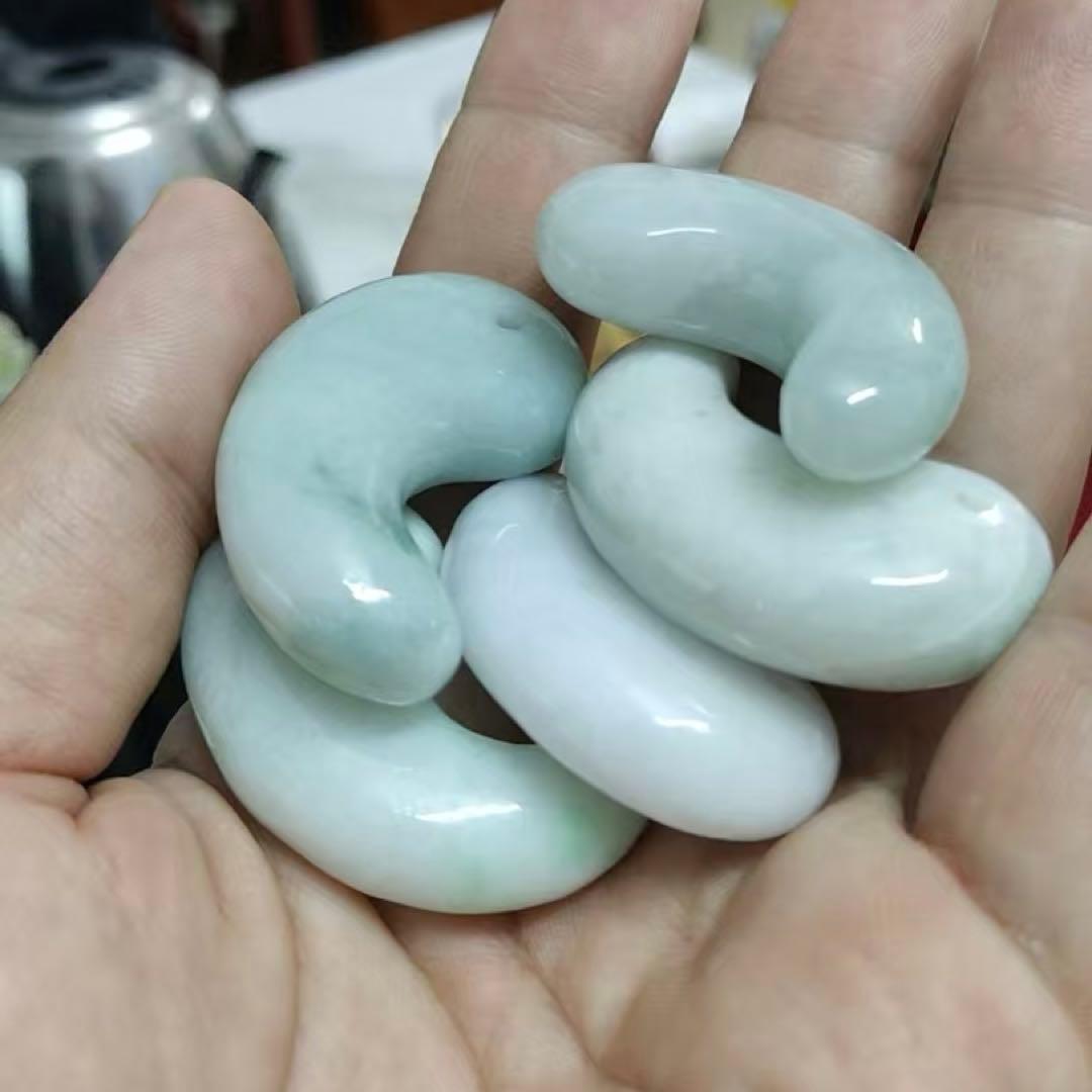 【オーダー品】勾玉2種類　青瑪瑙と翡翠