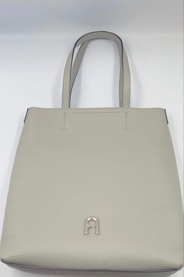 【極美品】FURLAフルラ プリムラ Mサイズ 2WAYバッグ グレー