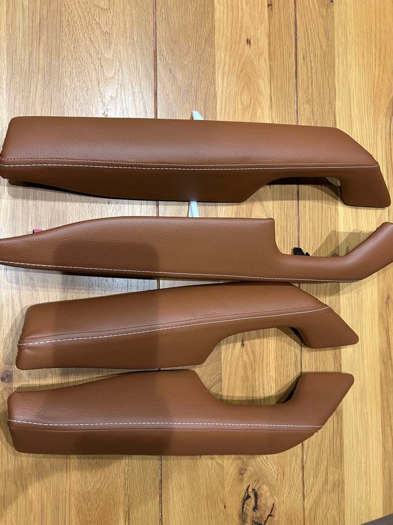 ハイラックス　アームレスト　交換用