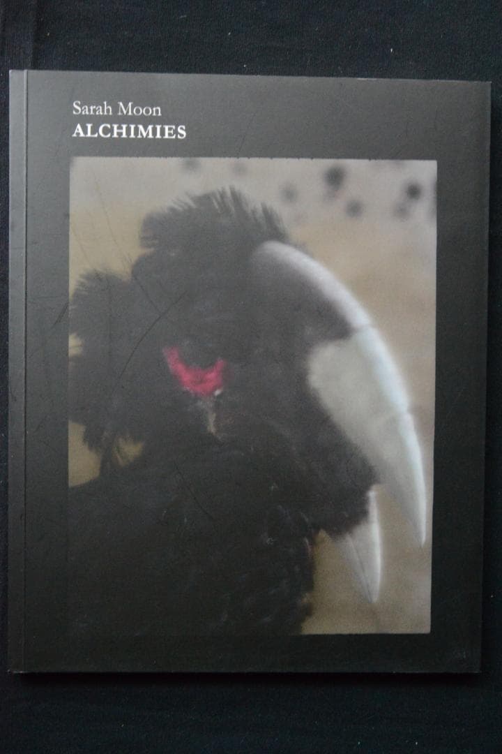 【Sarrah Moon：Alchimies 】サイン入り