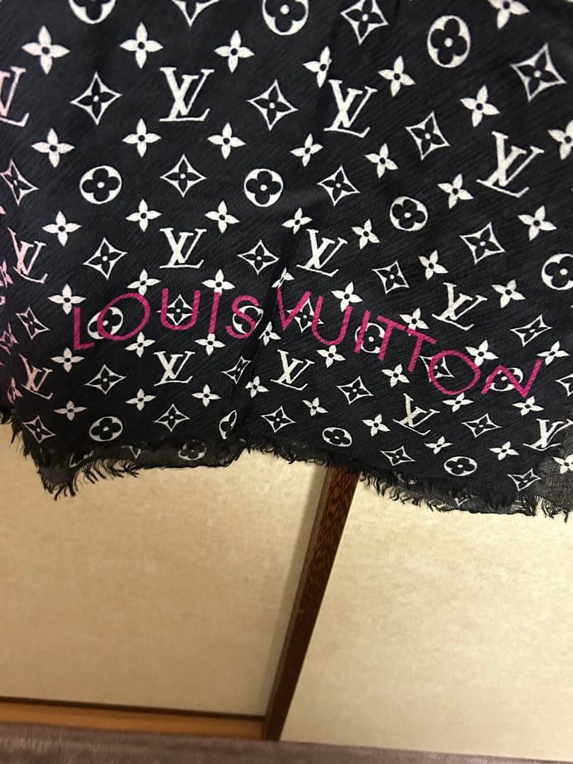 美品ルイヴィトンストール