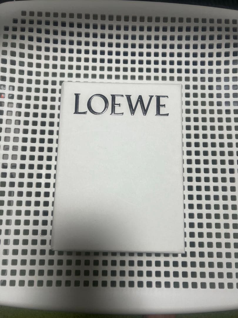 LOEWE トライフォールドウォレット