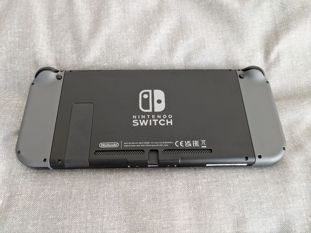 【2025年2月購入】Nintendo Switch 本体 グレー＆プロコン