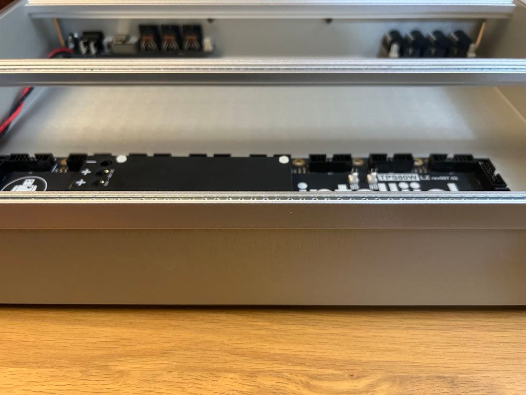 鍵盤楽器 Intellijel 7U Performance Case (84HP)