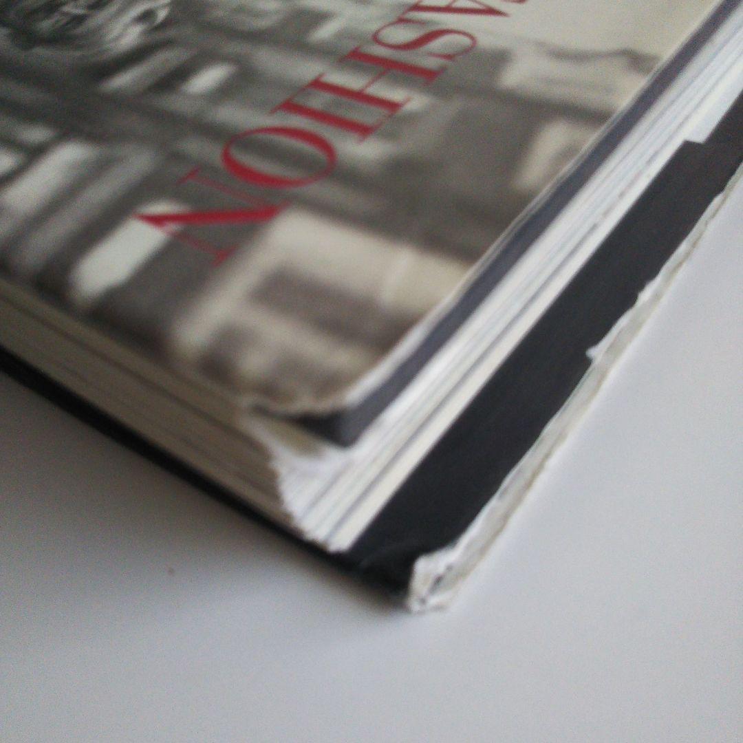 ア ヒストリー オブ メンズ ファッションハードカバー