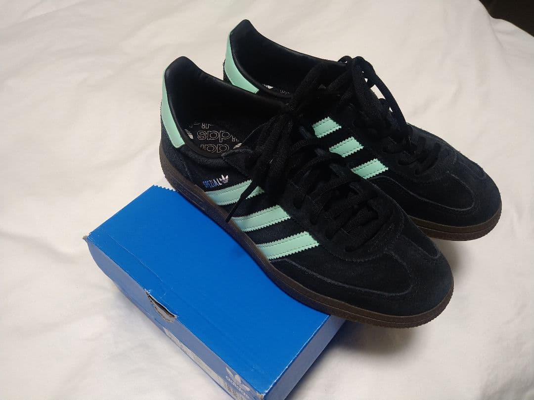 adidas　アディダス　 ハンドボール スペツィア　ブラックミント24.5cm