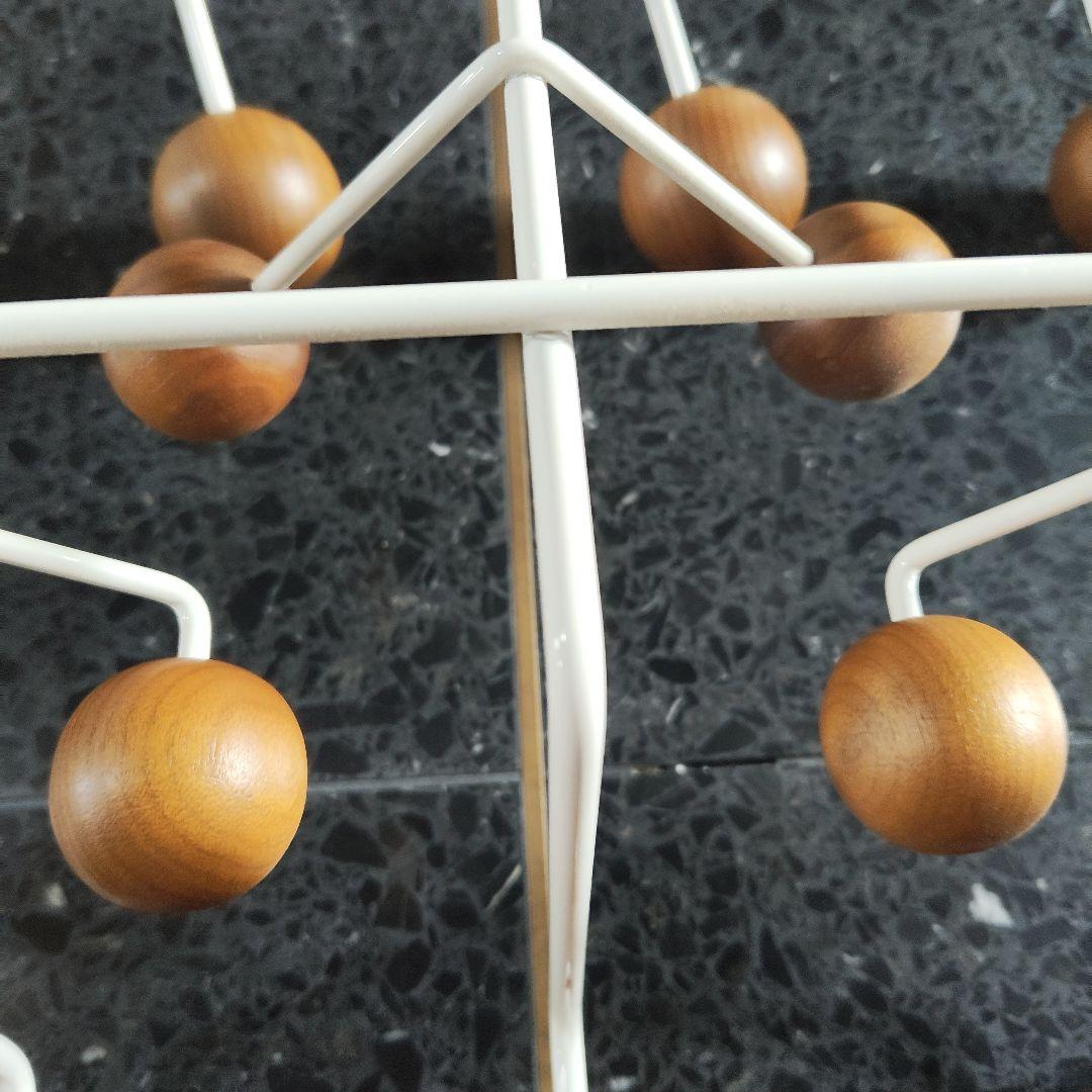 希少カラー　ハーマンミラー　イームズ　ハングイットオール