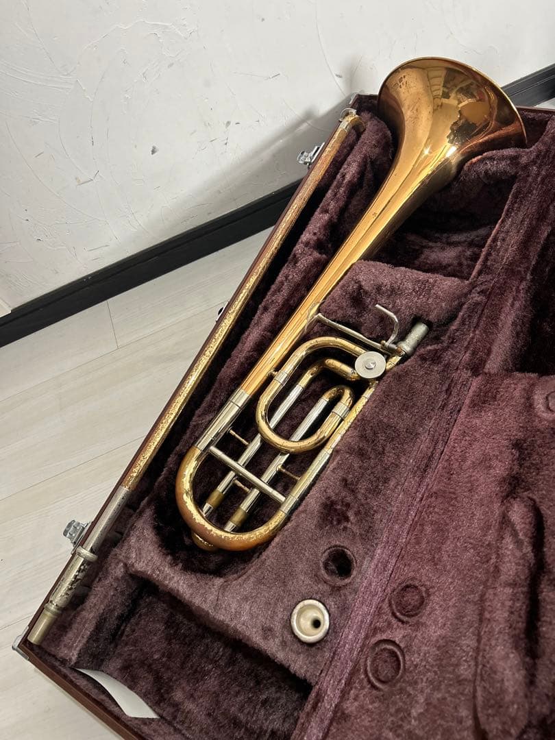 ヤマハ YBL321 バストロンボーン ハードケース付 現状品