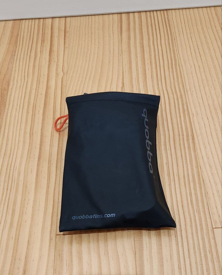 日本取扱店なし！「quobbafin」 FCS FCS2 トライフィン