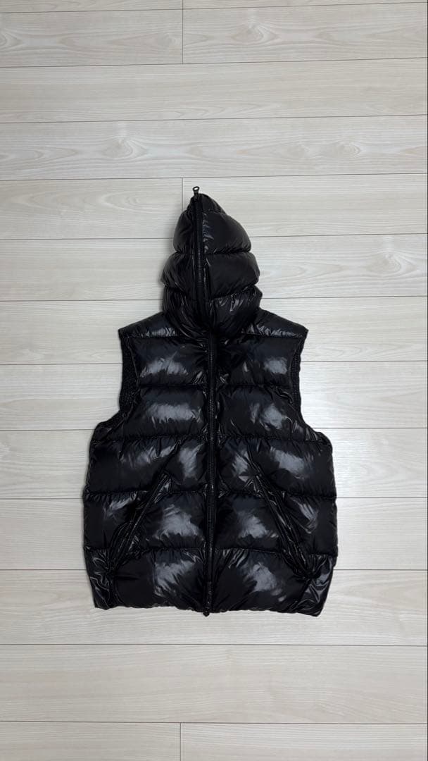 duvetica ダウンベスト　デュベティカ　ダウンベスト　ブラック