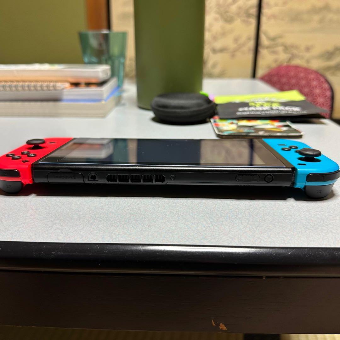 Nintendo Switch 本体と2ソフト付き