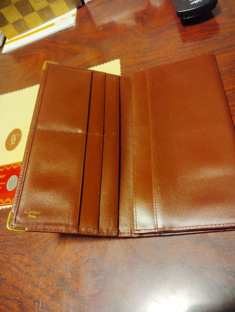 カルティエ長財布