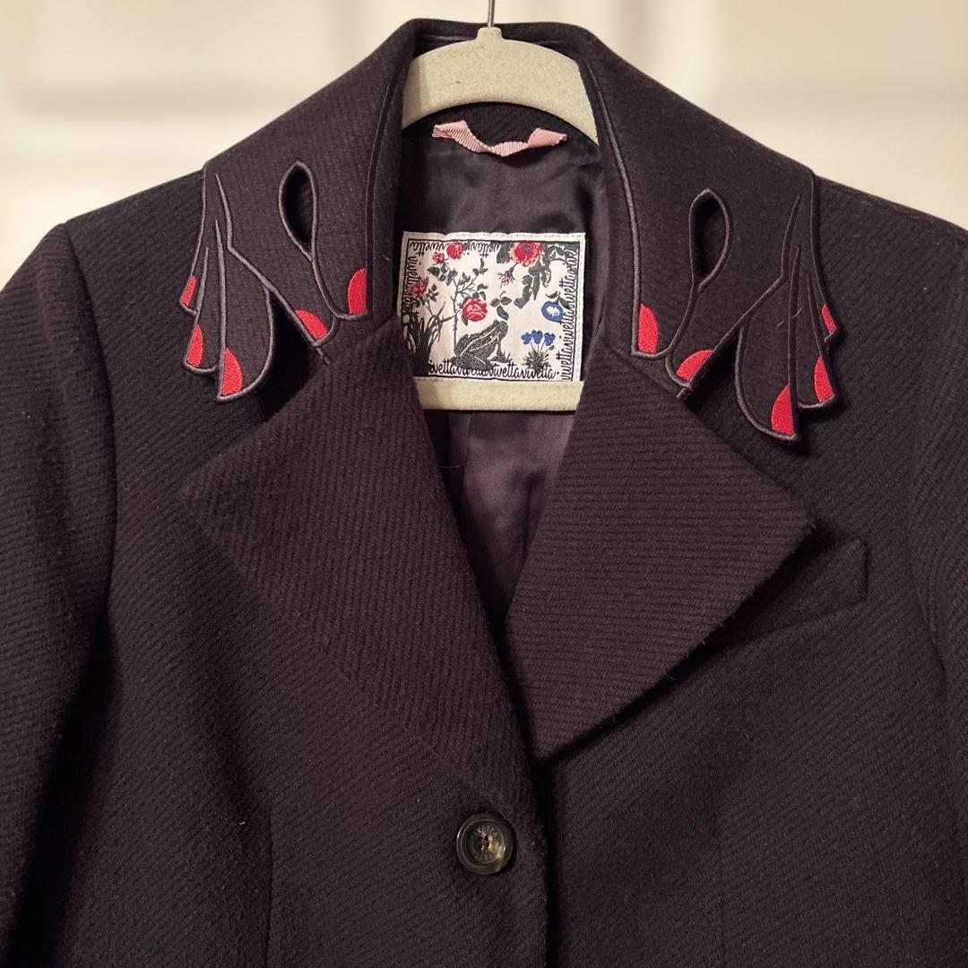 イタリア製　VIVETTA オシャレなコート