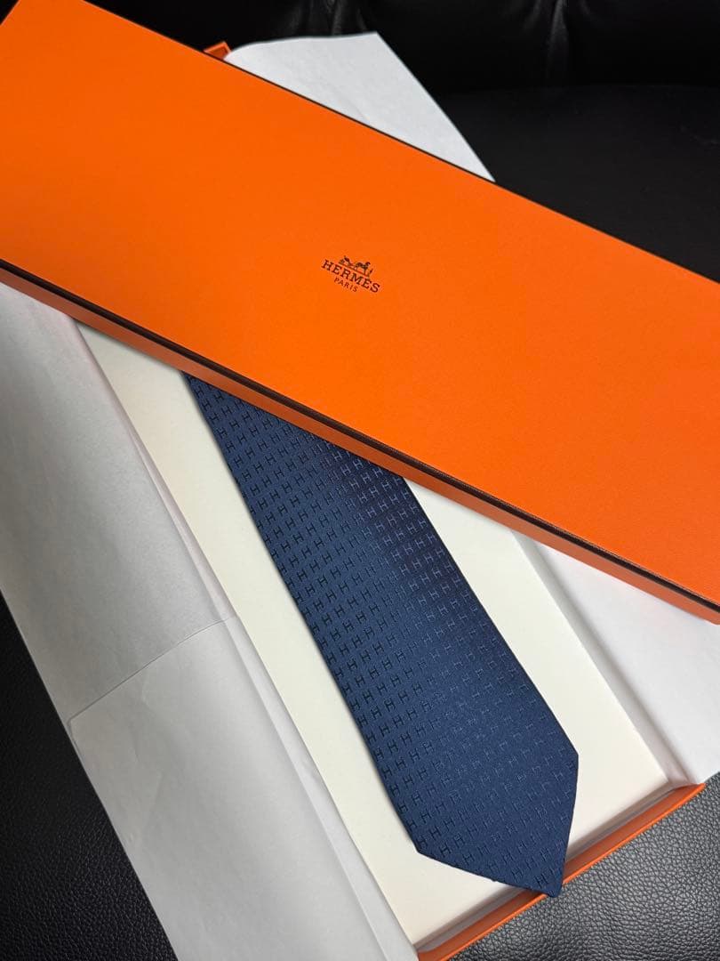 【新品未使用】 HERMES エルメス　ネクタイ　ネイビー シルク100%
