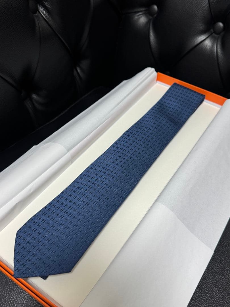【新品未使用】 HERMES エルメス　ネクタイ　ネイビー シルク100%