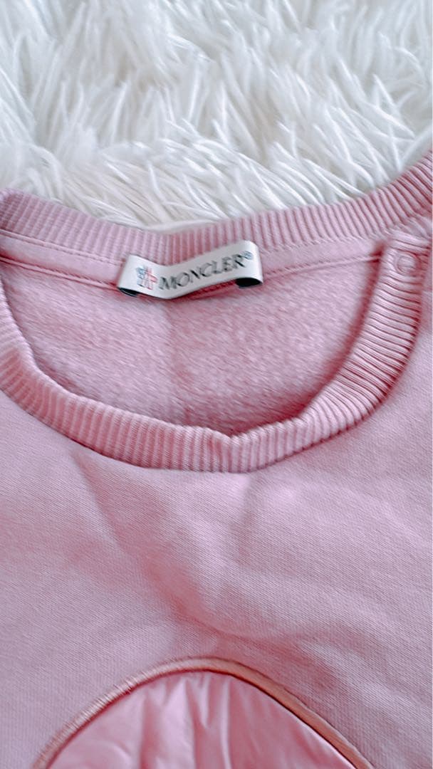 トレーナー　ワンピース　モンクレールキッズ