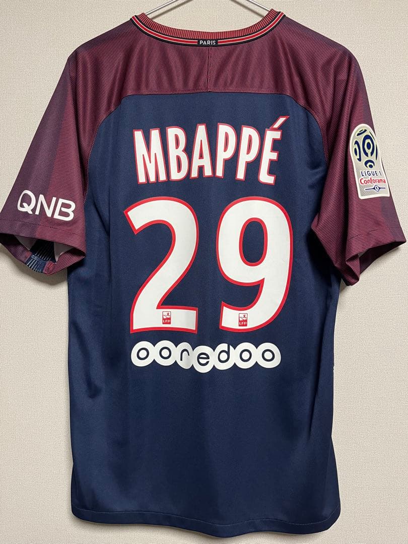 正規品　17-18 PSG ムバッペ ホーム ユニフォーム