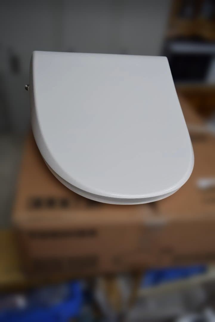TOSHIBA SCS-T260 温水洗浄便座　初期不良修理品未使用