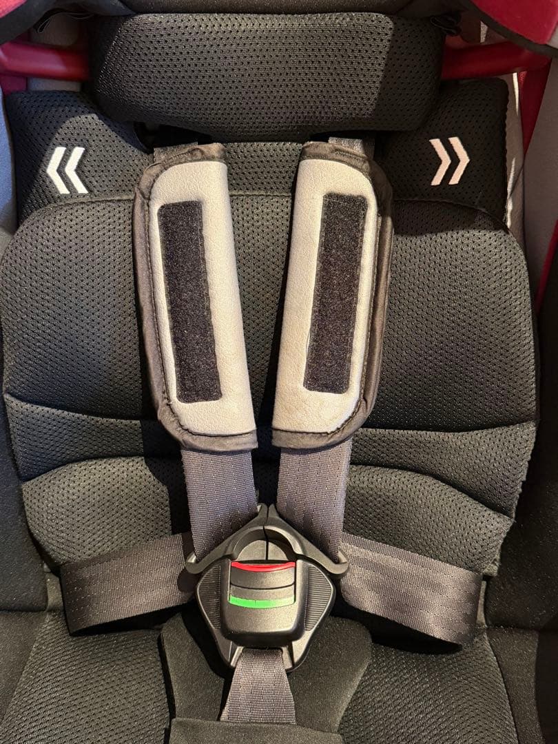 【2/18まで】アップリカ　フォームフィット　チャイルドシート　ISOFIX