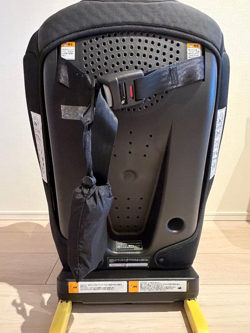 【2/18まで】アップリカ　フォームフィット　チャイルドシート　ISOFIX