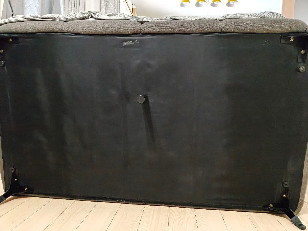 【最終値下げ】グレー モダンソファ　3人掛け