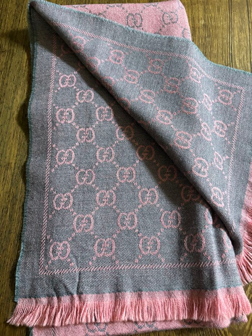 GUCCI GGパターン マフラー ・ストールピンク 48x180cm・美品