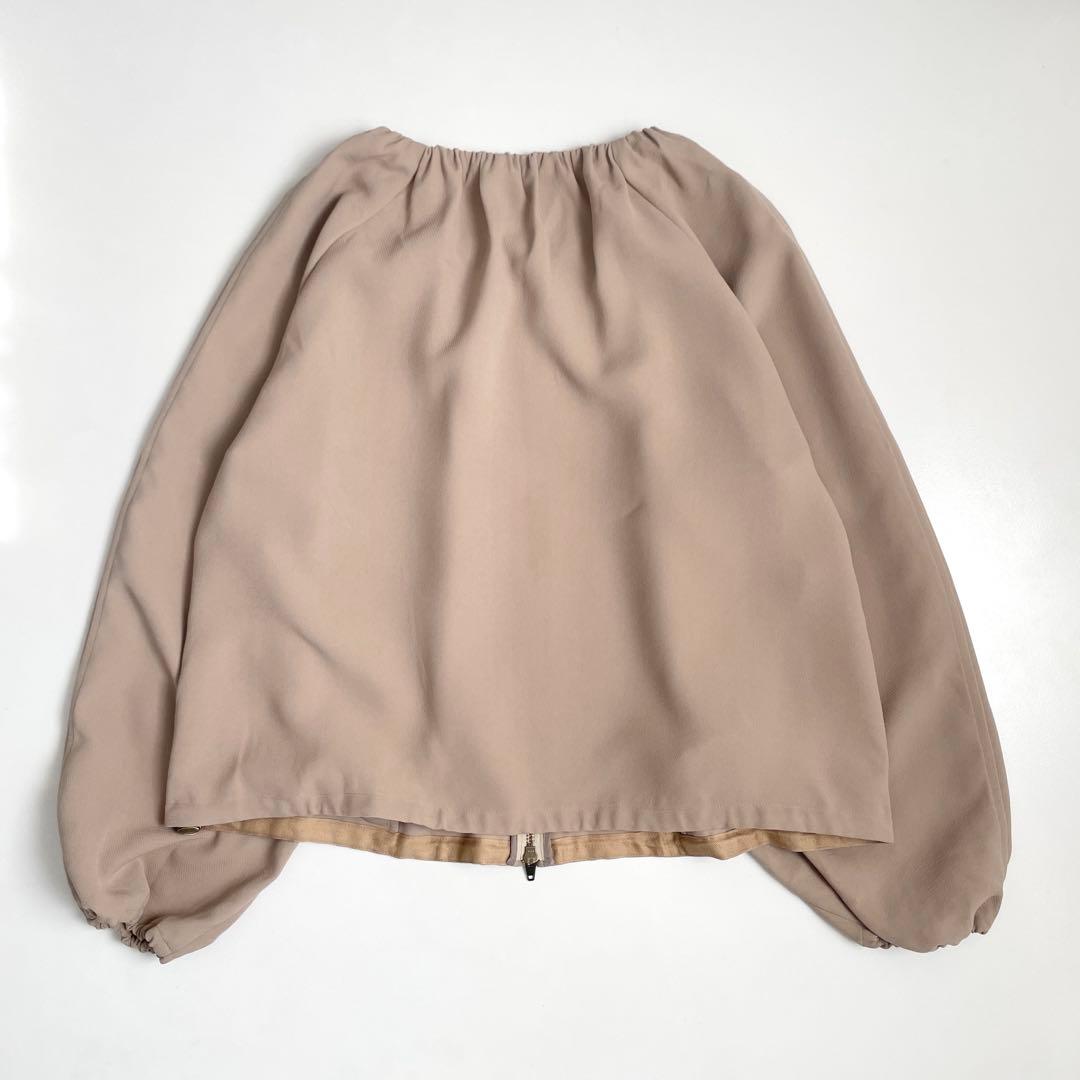 2025新品　ユナイテッドアローズ COMFYギャザーノーカラーブルゾン