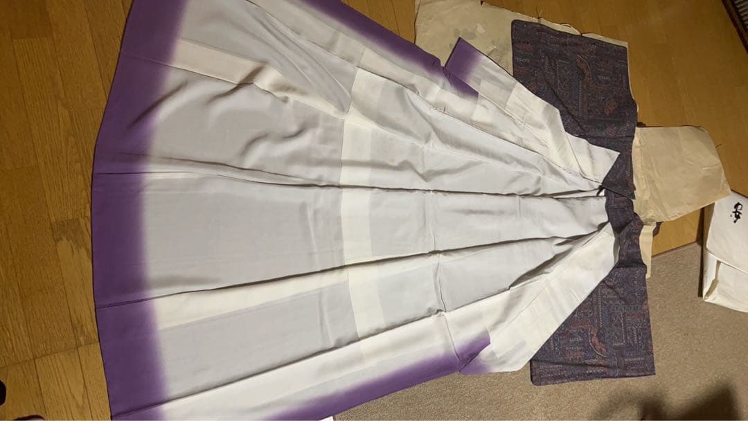 のどまど　茶振袖 花柄刺繍