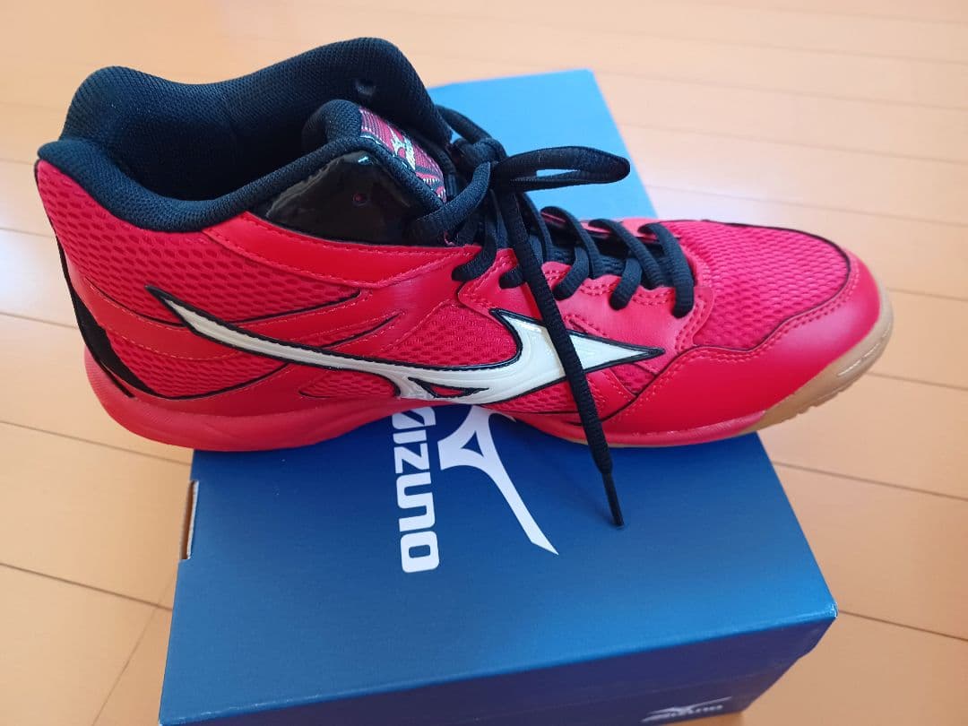 ミズノ　バレーボールシューズ