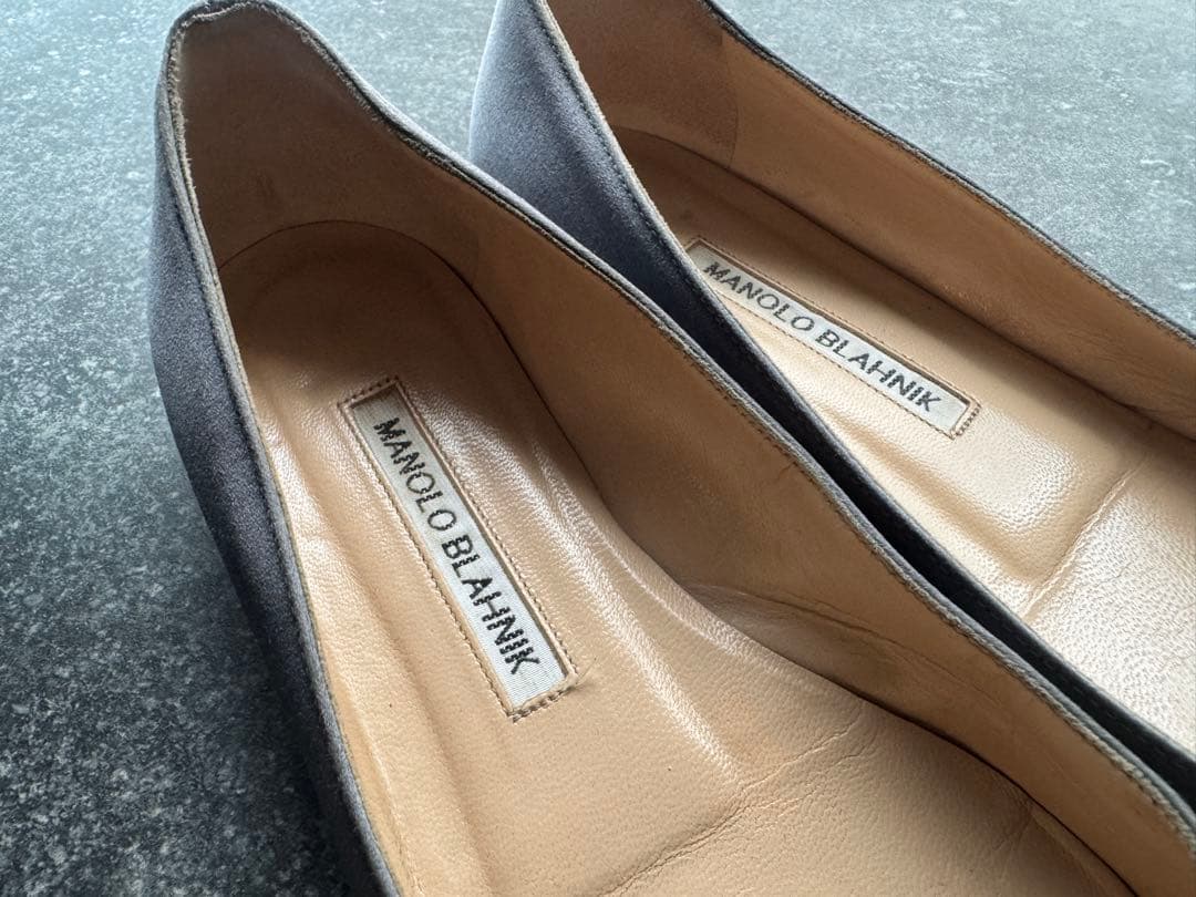 Manolo Blahnik マノロブラク　サテンフラットパンプス　34