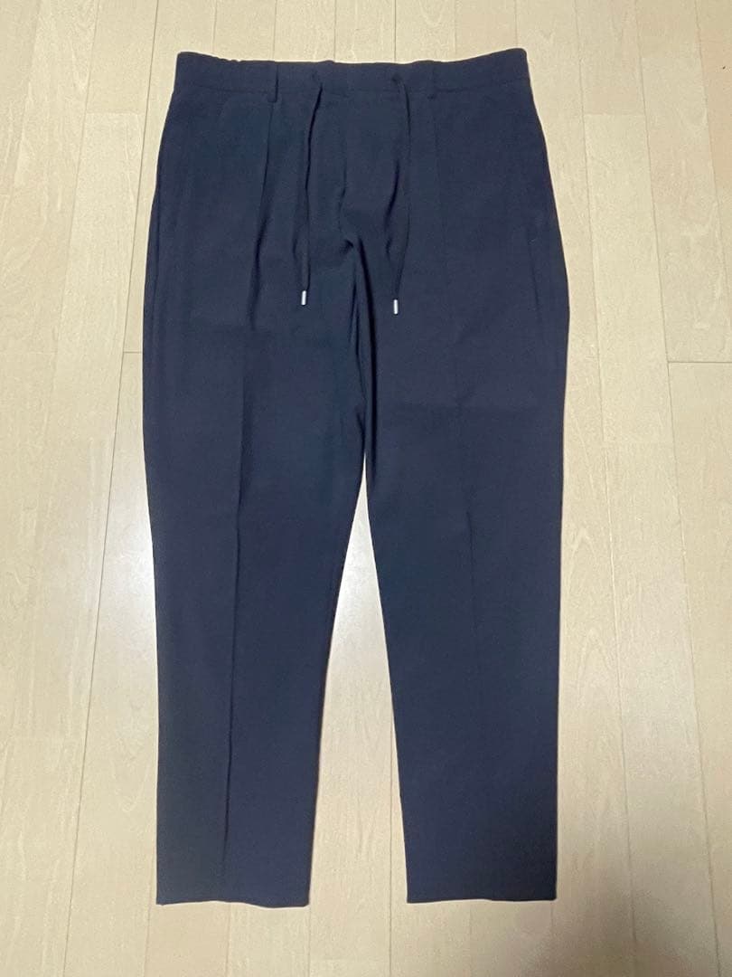 LARDINI ラルディーニ　ネイビーストレッチトラウザーズ