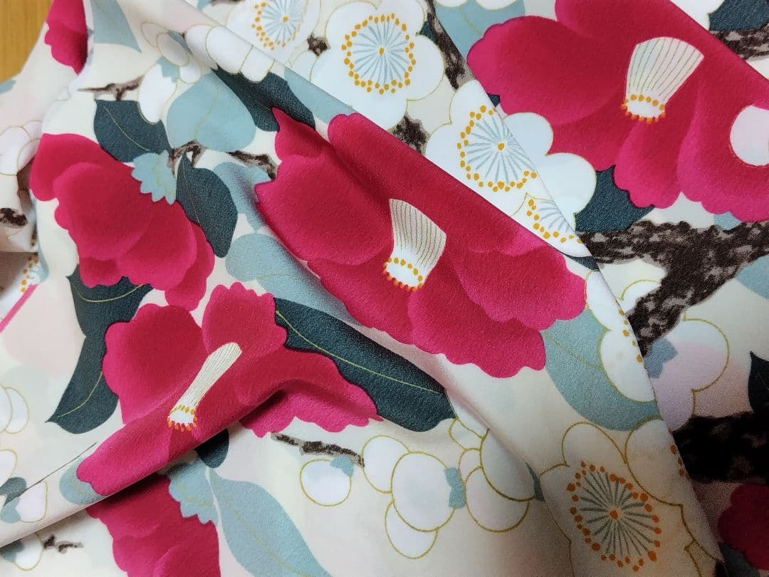 岡重　梅椿　クリーム系　シルック　替え袖