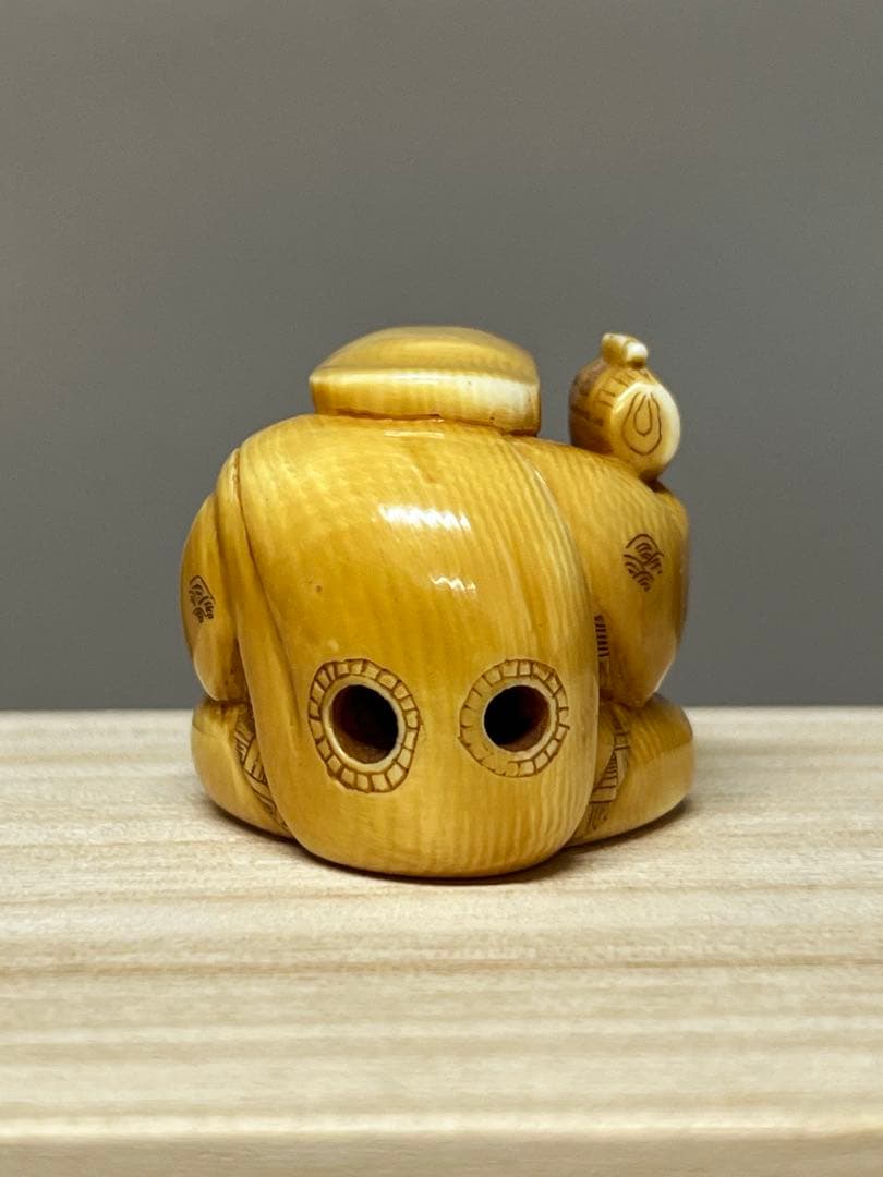 極上人物根付　彫刻　H3-4