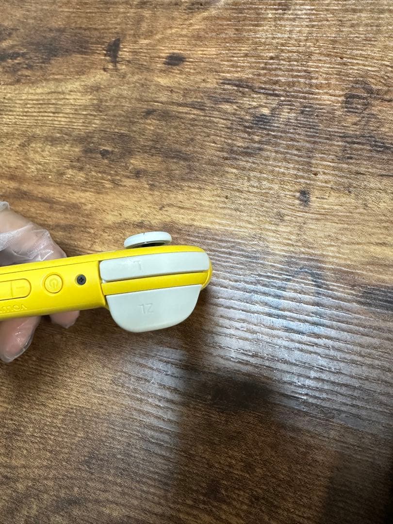 Nintendo Switch Lite イエロー 本体　2回使用
