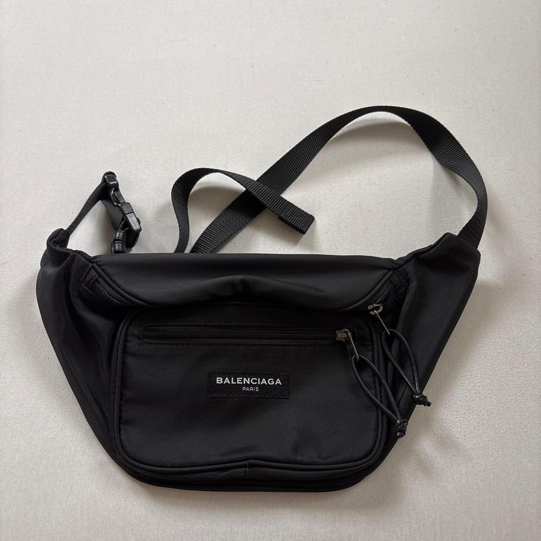 BALENCIAGA エクスプローラー ショルダーバッグ