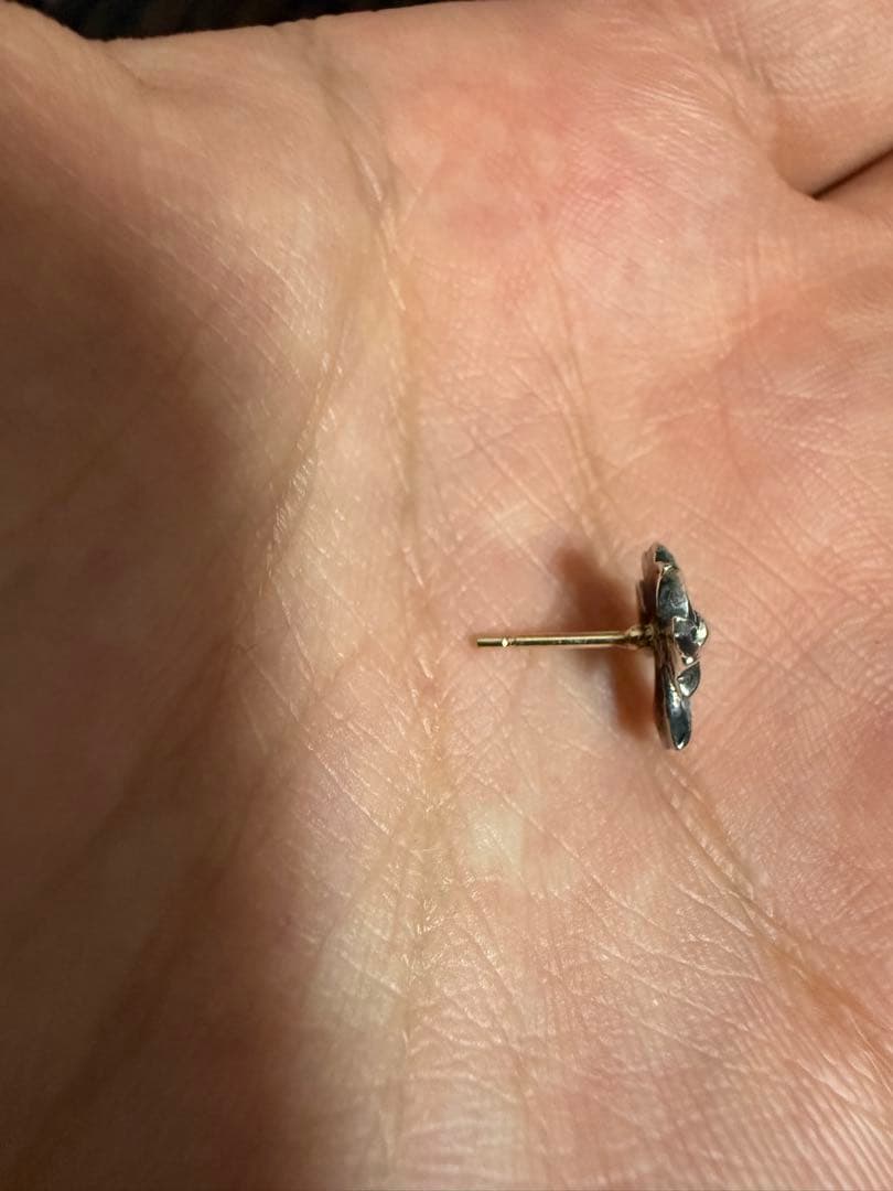 り*ー様 ※訳あり　クロムハーツ　スタッドピアス