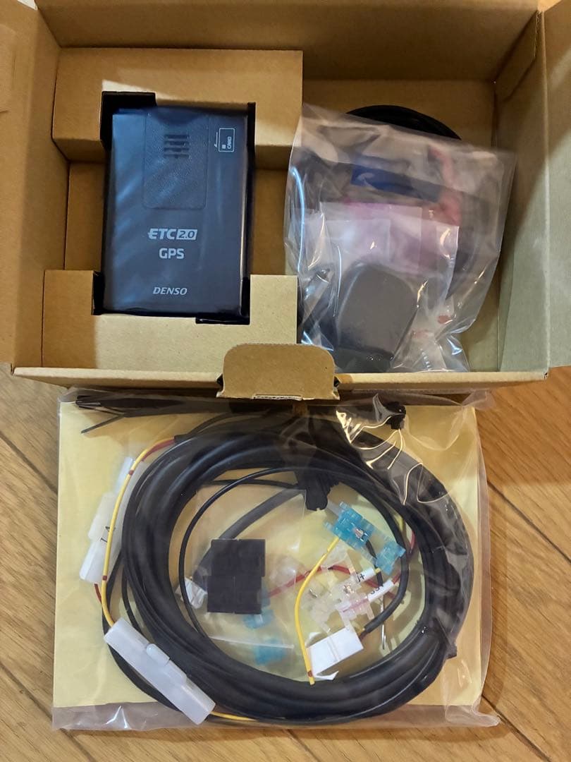 DENSO ETC2.0車載器 GPS付 DIU-A211 業務支援型