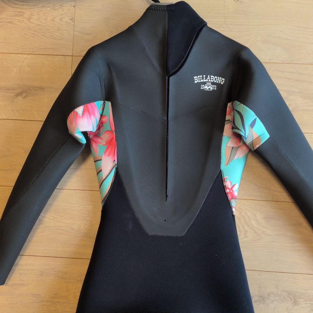 【美品】BILLABONG　セミドライ　レディースML