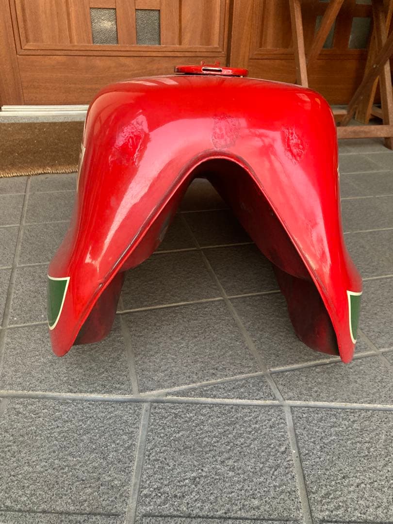 DUCATI バイク用タンク 赤