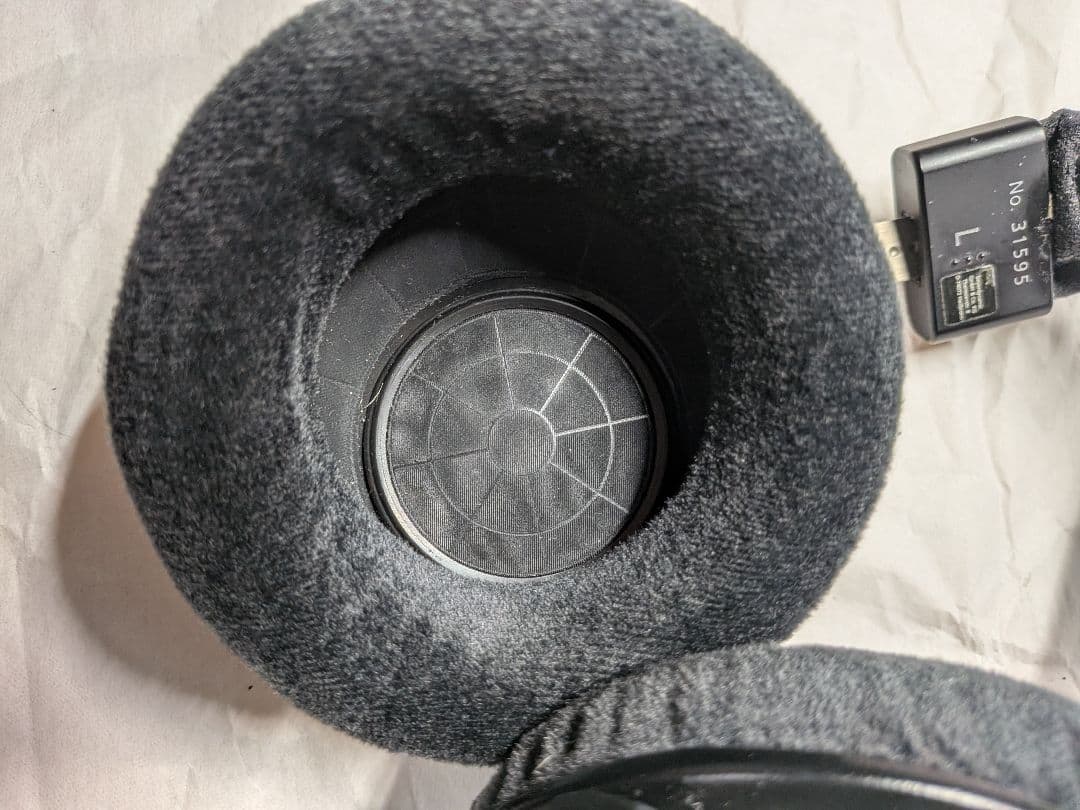 【ジャンク】beyerdynamic T1 2nd (左側不動 )