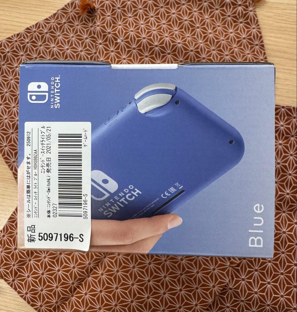 イ*5様 ★新品未使用★Nintendo Switch Lite ブルー