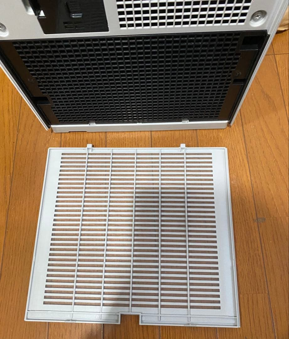 【訳あり】DAIKIN ダイキン　加湿空気清浄機 MCK70ZE2-W