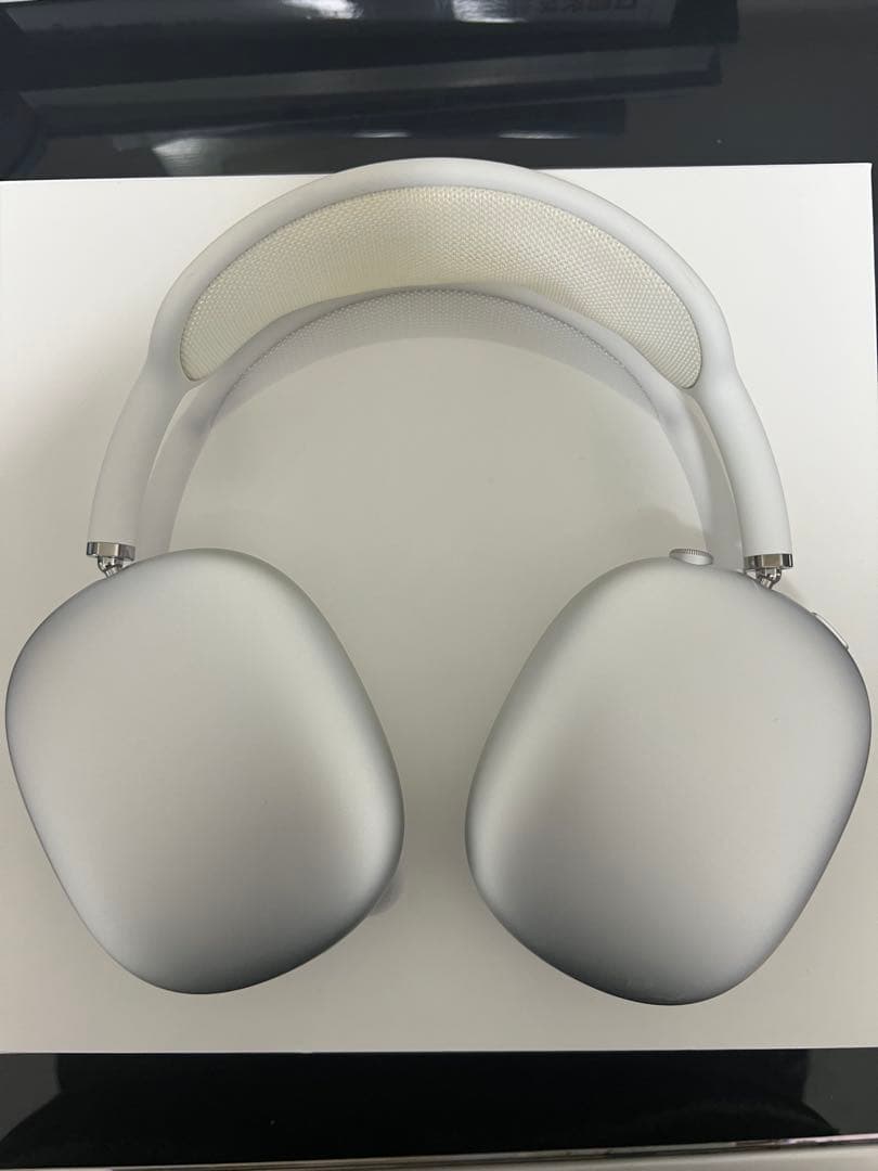 AirPods Pro Max（第1世代・シルバー）