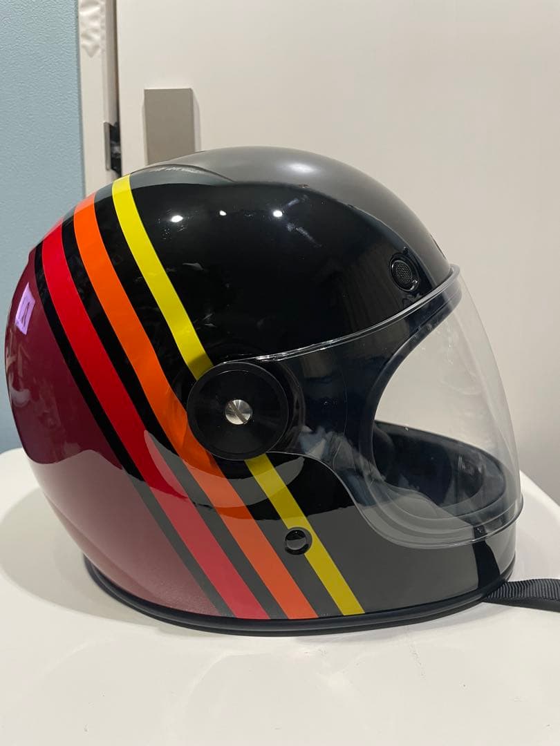 最終年末年始価格　Bell bullitt 美品